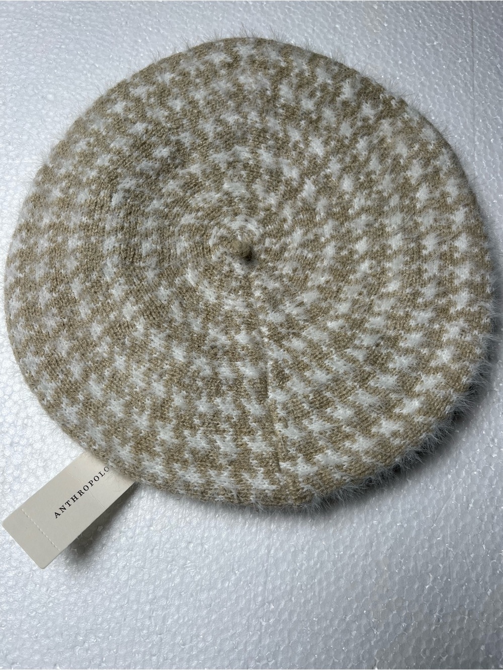 Anthropologie Cream and Beige Houndstooth Fuzzy Beret